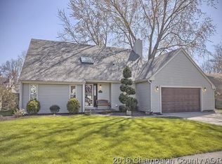 1503 Country Lake Dr, Champaign, IL