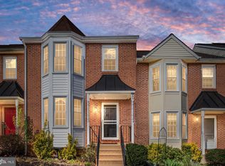 203 Barrie Pl, Fredericksburg, VA 22405