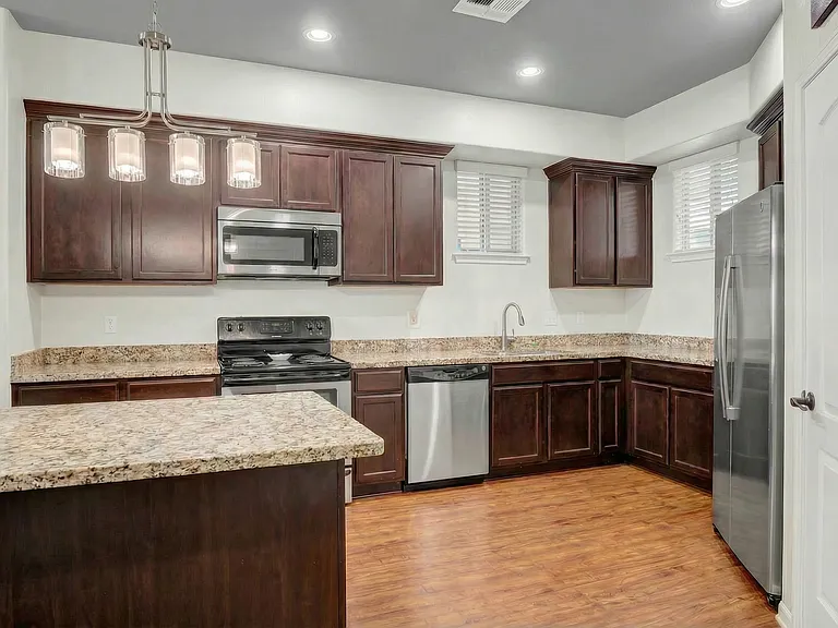 4820 E Virginia Ave #A — Photo 8