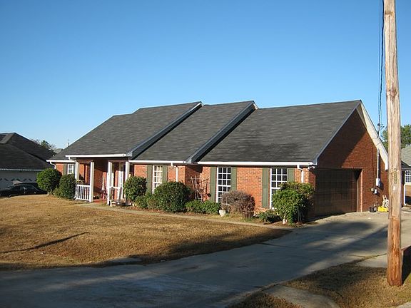 2nd image of 40 Katie Dr