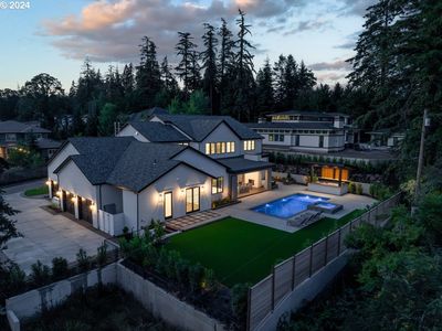 13770 Goodall Rd, Lake Oswego, OR, 97034