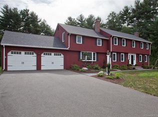 9 Lenora Dr, West Simsbury, CT 06092