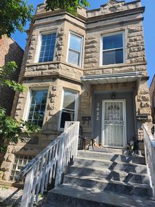 3422 W Chicago Ave, Chicago, IL, 60651