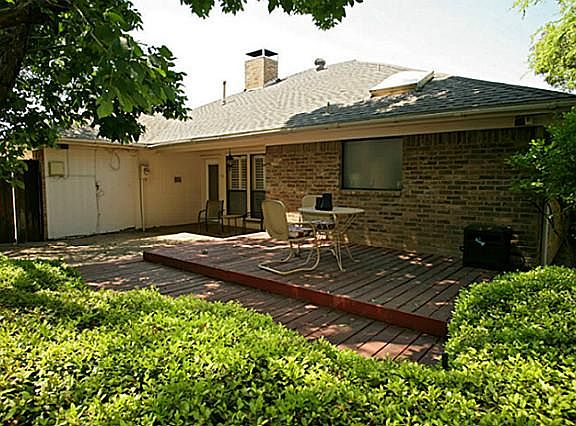 2nd image of 4304 Cornell Dr