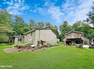 113 Beech Tree Ln, Greentown, PA 18426