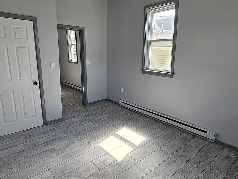 621 Ferry St #2 — Photo 12