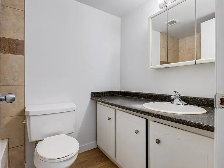 510 21st Ave SW — Photo 18