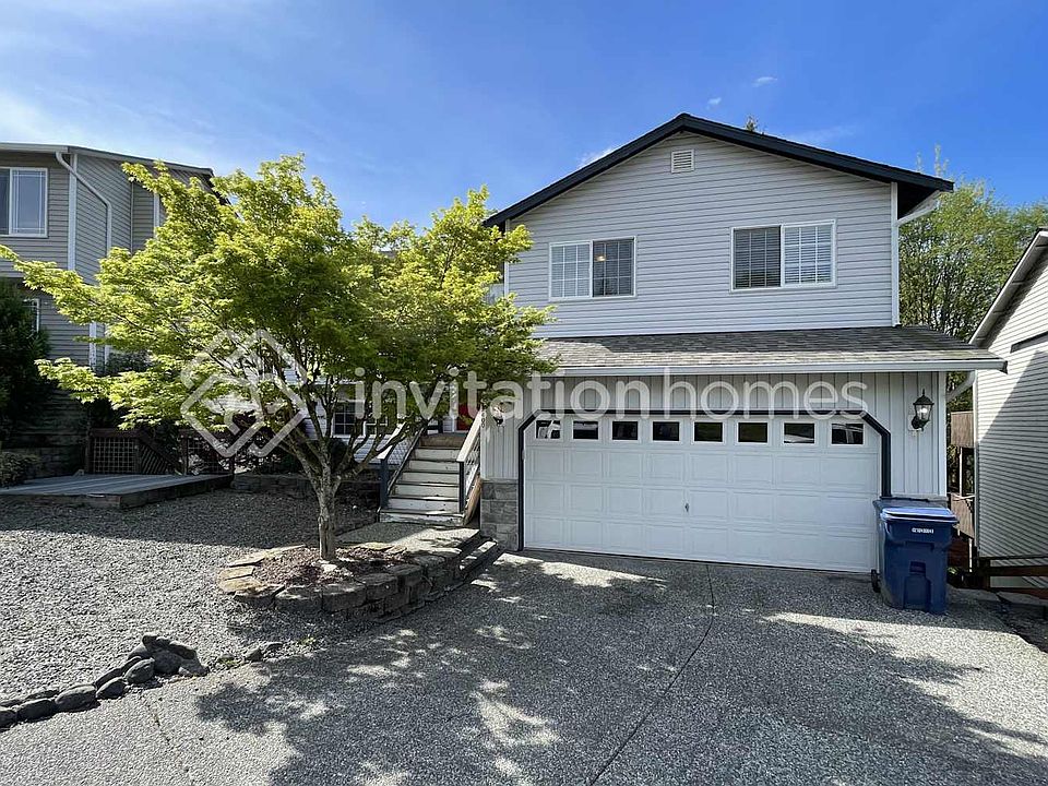 1st image of 7400 46th Pl NE