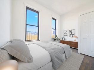 153 Norfolk St APT 4B, New York, NY 10002