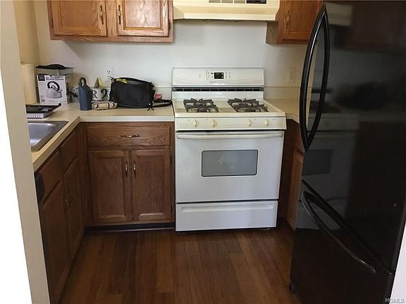 2nd image of 13 Lexington Hills Unit 11