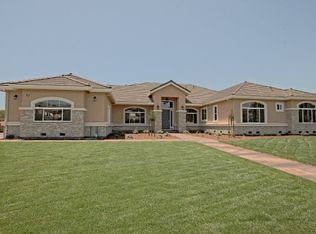 1900 Pear Dr, Morgan Hill, CA 95037
