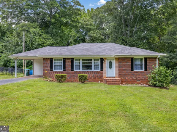 322 Scott St, Commerce, GA 30529