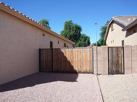 4th image of 17964 N Arriba Dr