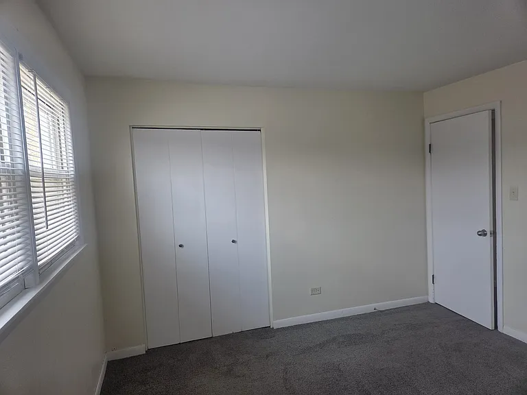 3931 W 115th St #2E — Photo 11