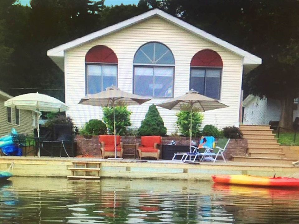 1st image of 112 Sunnyside N