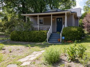 3037 Attaberry Dr, Charlotte, NC 28205