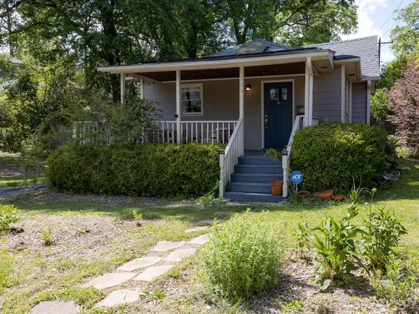 3037 Attaberry Dr, Charlotte, NC 28205