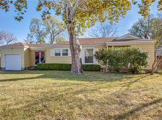 281 Saint Clair Dr W, Irving, TX 75061