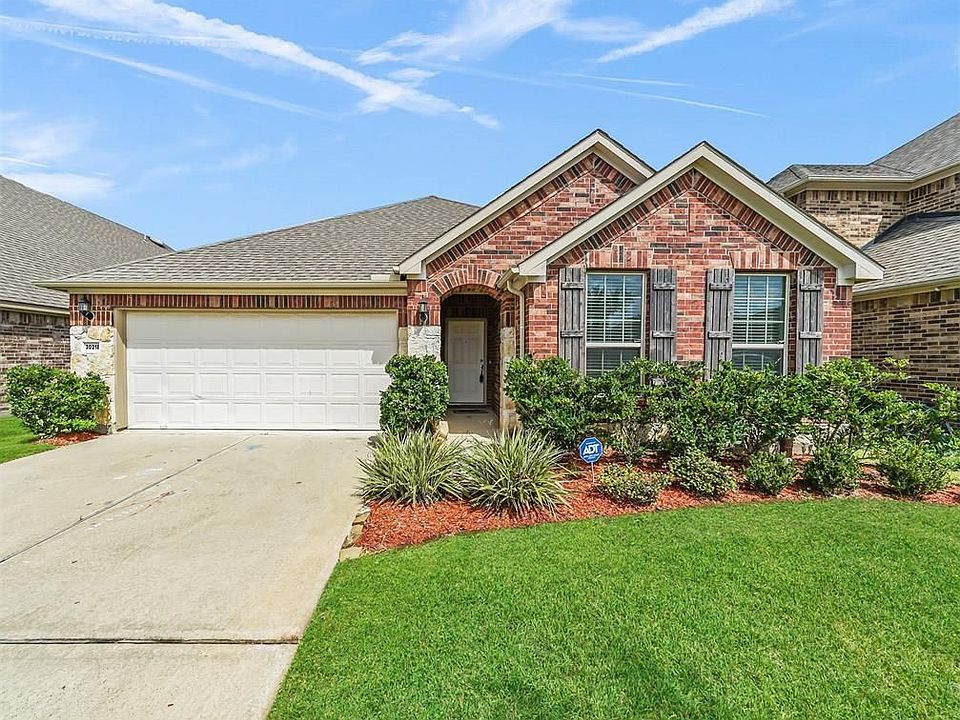 1st image of 30218 Live Oak Way
