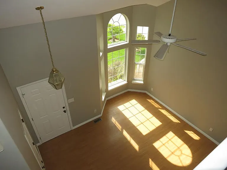 105 Bristol St — Photo 13