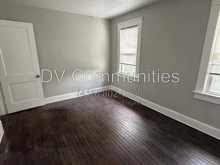 3348 W 100th St — Photo 10
