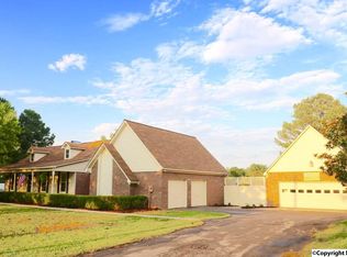 333 Butler Ln, New Hope, AL 35760
