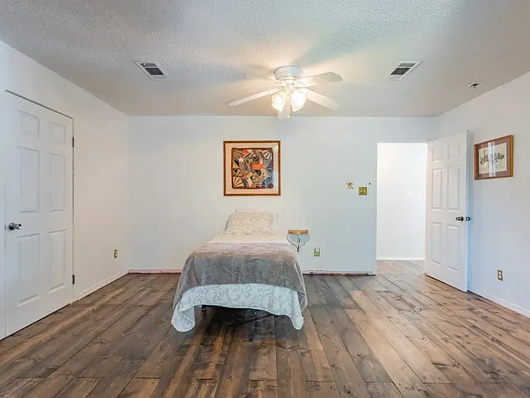 4034 Stillwood Ln — Photo 33