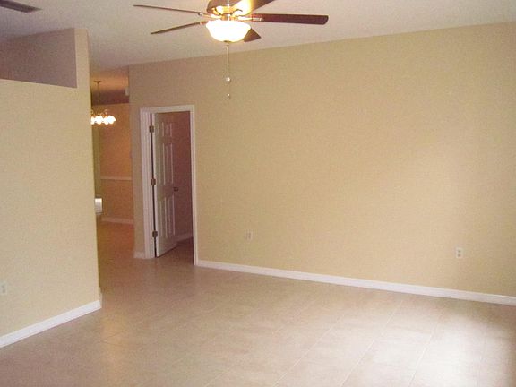 2nd image of 1701 Lantana Ct NW