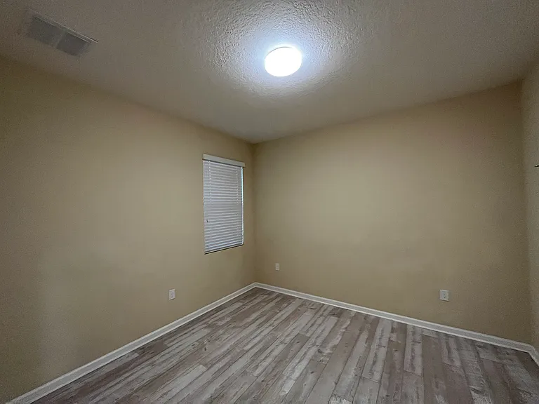 215 Sirius Ct — Photo 12