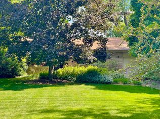 5 Morningside Ave, West Chicago, IL 60185