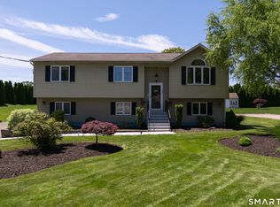 32 Angela Drive, East Haven, CT 06512