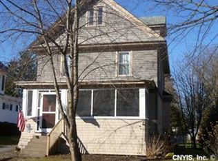 218 W Hickory St, Canastota, NY 13032