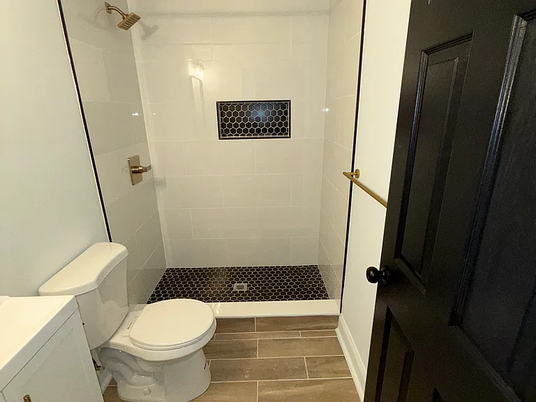 2028 Druid Hill Ave — Photo 19