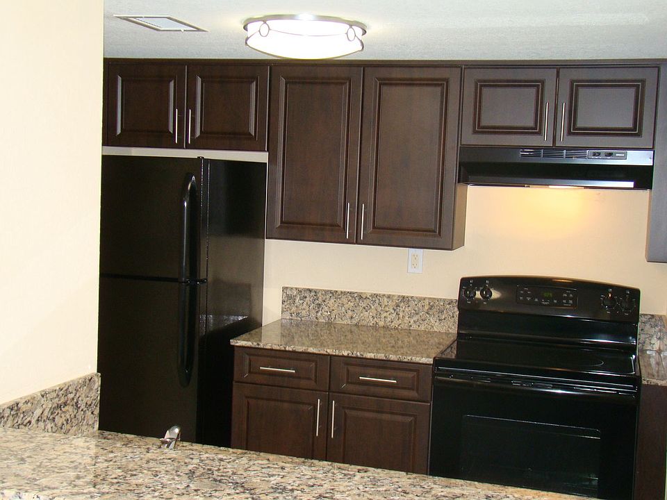 2nd image of 11556 NW 39th St #0