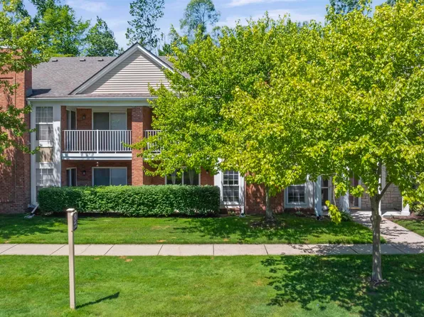 56095 Chesapeake Trl, Shelby Township, MI 48316