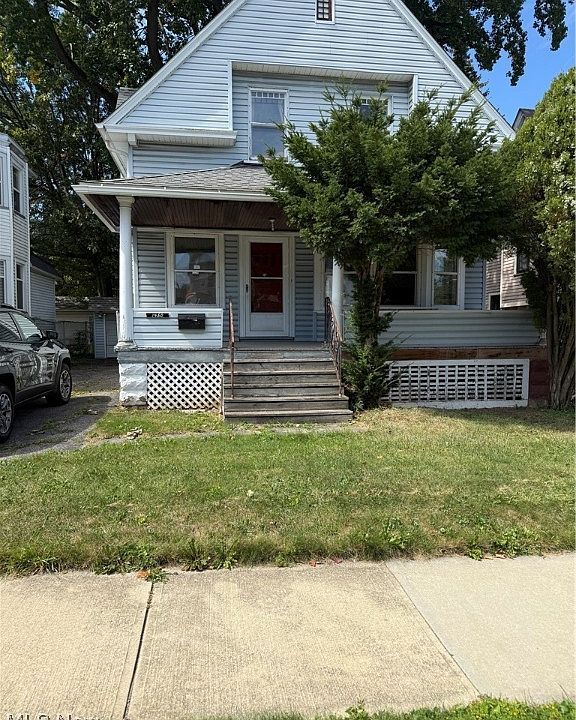 1st image of 1450 Orchard Grove Ave
