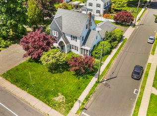 531 E Center St, Manchester, CT 06040