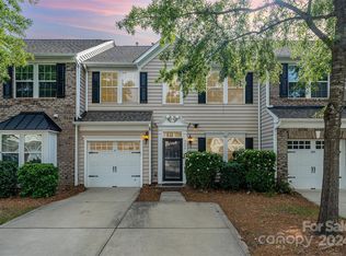 9424 Alice McGinn Dr, Charlotte, NC 28277