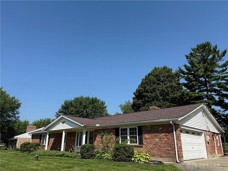 1st image of 3876 Fernwald Dr