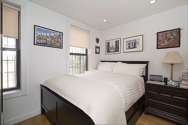 1st image of 100 Forsyth St APT 15
