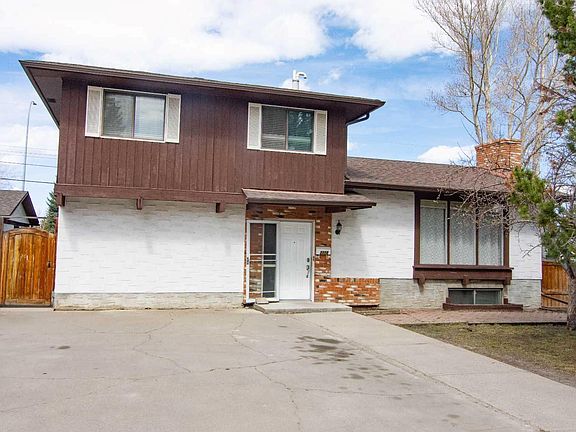 4th image of 2716 Cedar Ridge Dr SW