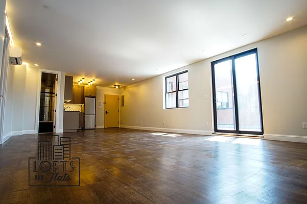 Rented by Lofts and Flats LLC | media 52