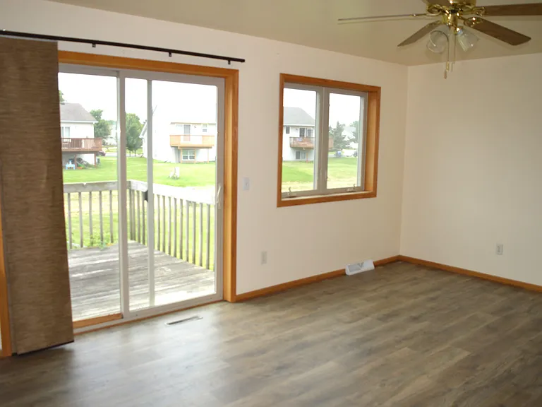1123 Union Rd — Photo 2