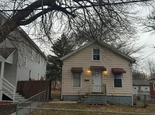 214 Grinton Ave, Joliet, IL 60432