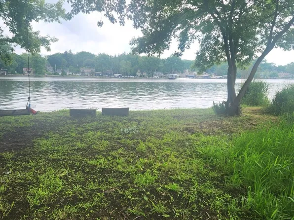 LOT 40 N Riverdale Dr Lot 40, McHenry, IL 60051