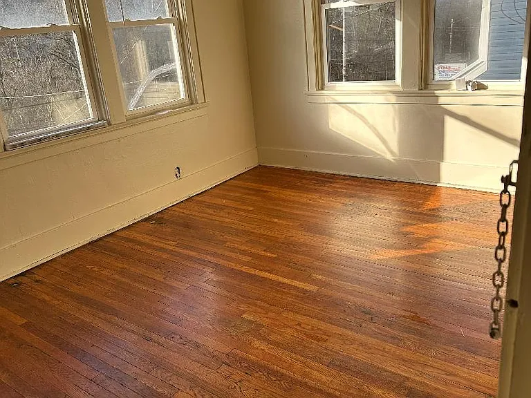 1933 Saw Mill Run Blvd #2 — Photo 7