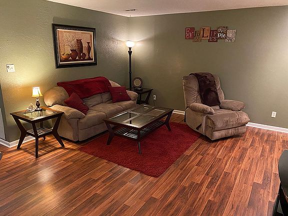 3rd image of 8400 Olde Colony Trl APT 75