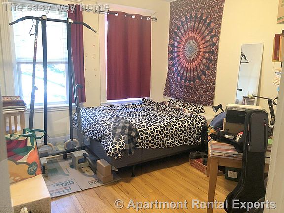 5th image of 74 Kirkland St APT 1