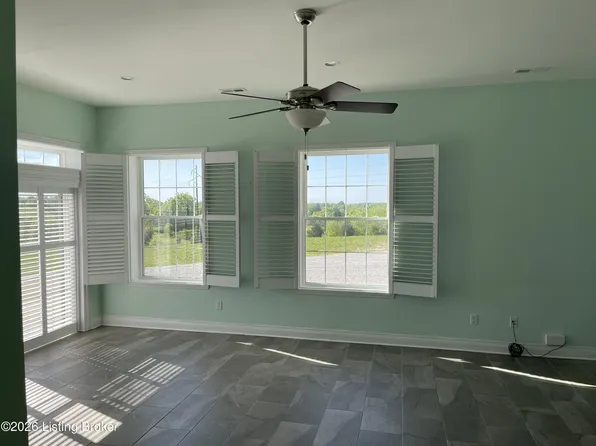 1691 Old Jericho Rd, La Grange, KY 40031