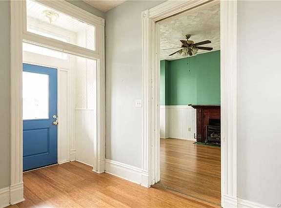 4th image of 601 W 31st St
